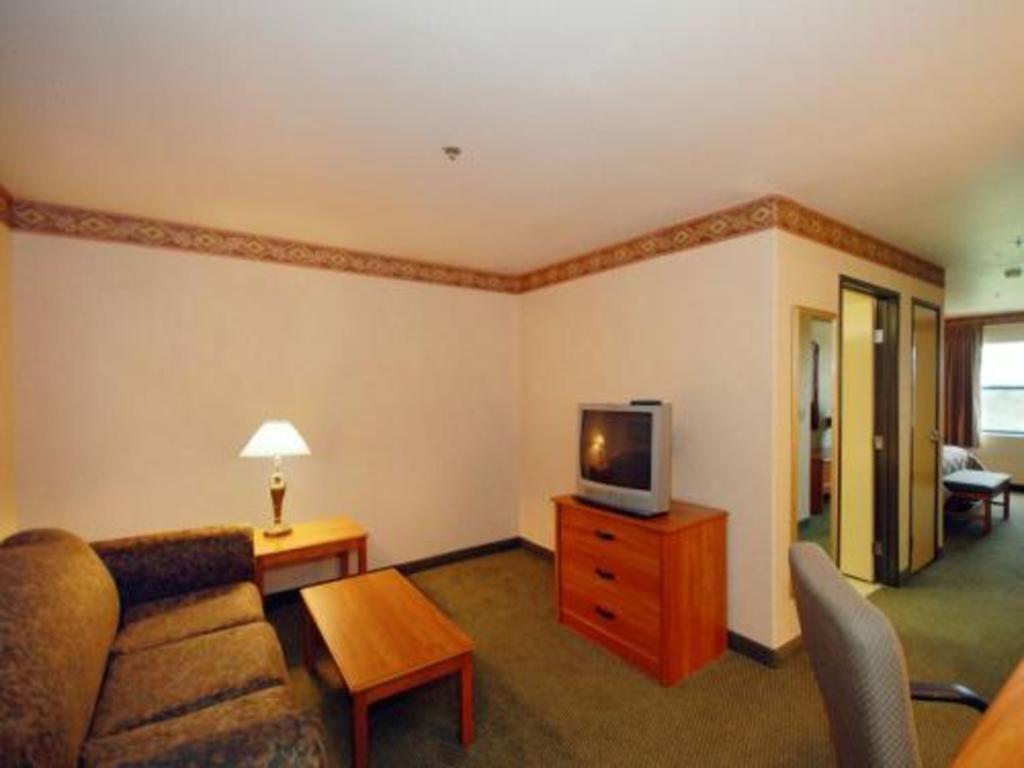 Best Western Northwest Corpus Christi Inn & Suites מראה חיצוני תמונה